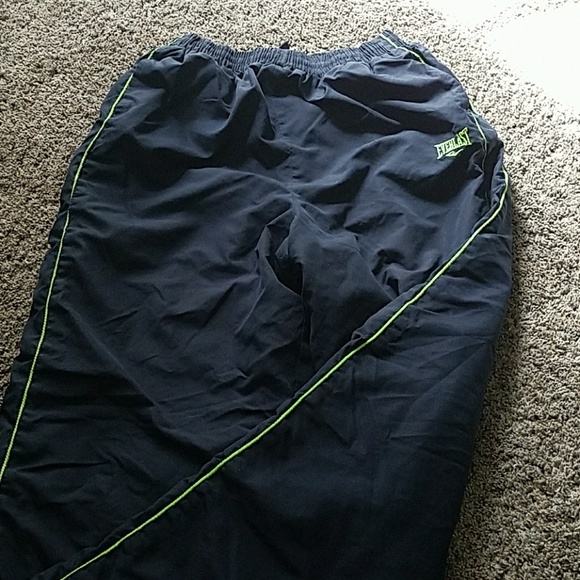 Everlast Sport Boys' Fleeced-Lined Sweatpants - Picture 2 of 4