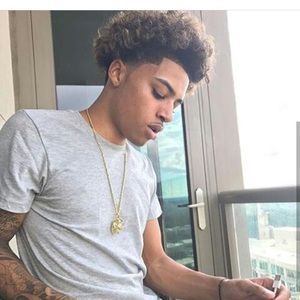 Meet your Posher, Christian