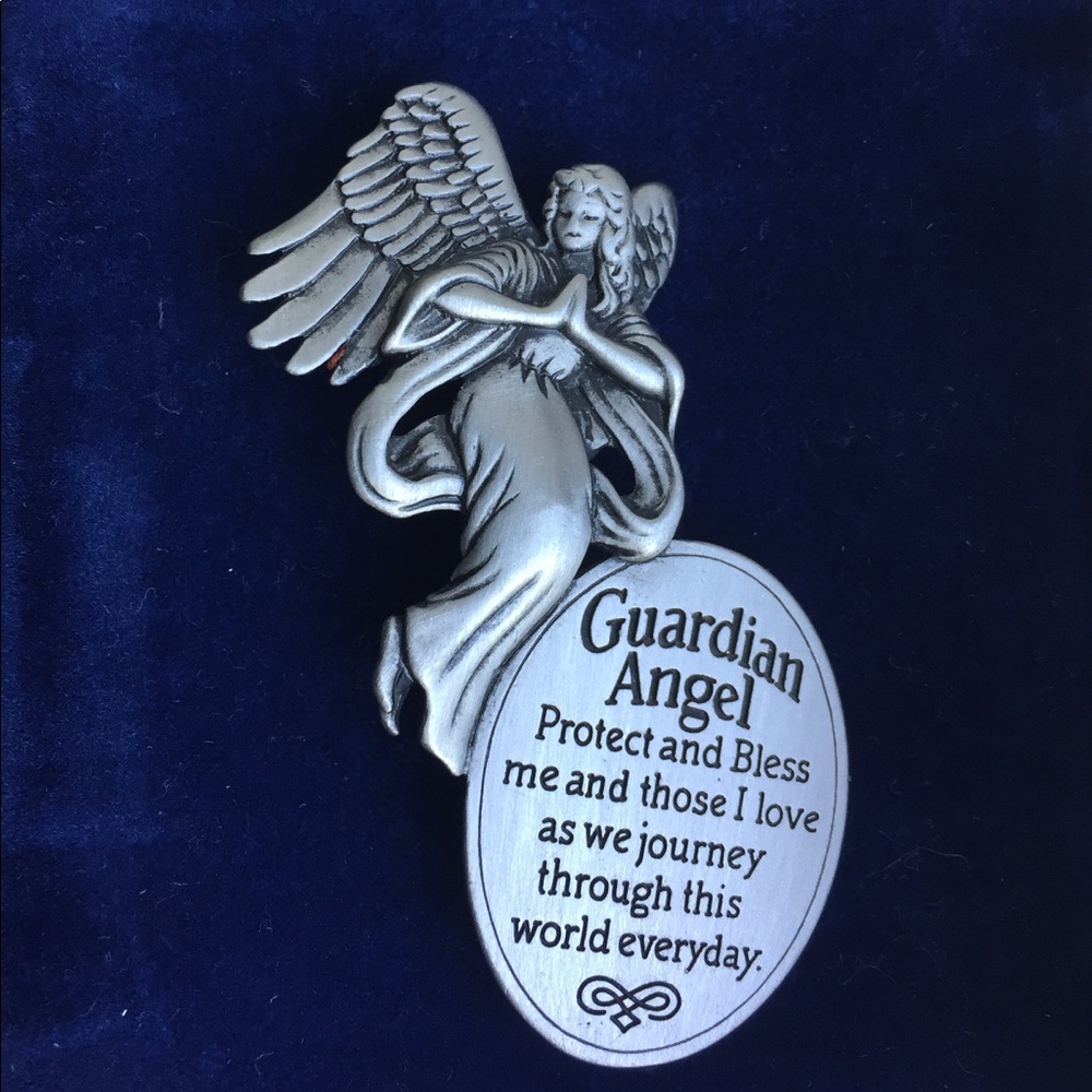Spoontiques pewter guardian angel 😇 pin.