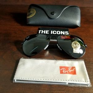 RAYBAN AVIATOR BLACK LENS 100% AUTHENTIC! RAYBAN AVIATOR BLACK LENS 100% AUTHENTIC!