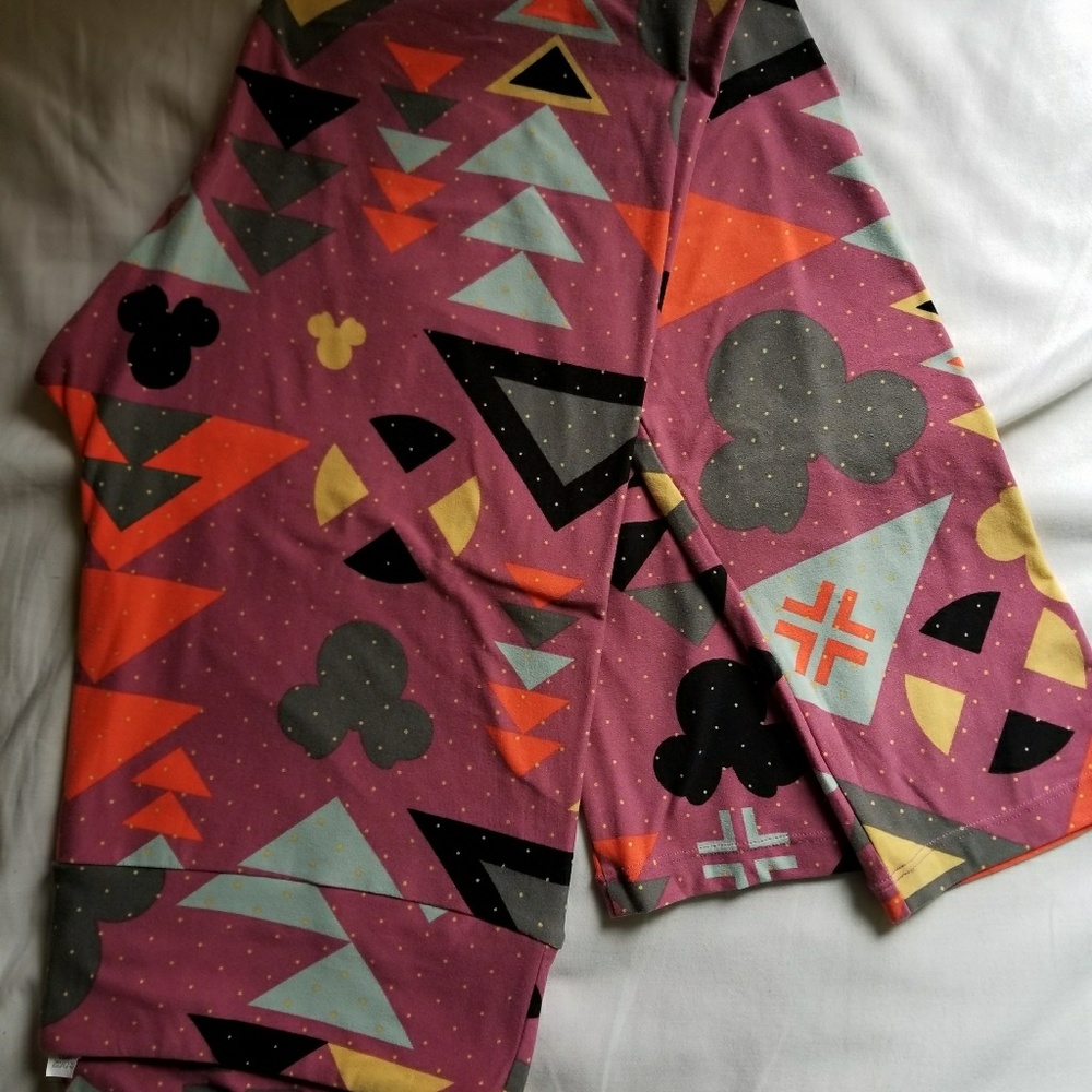 TC Lularoe Disney Minnie Mouse leggings