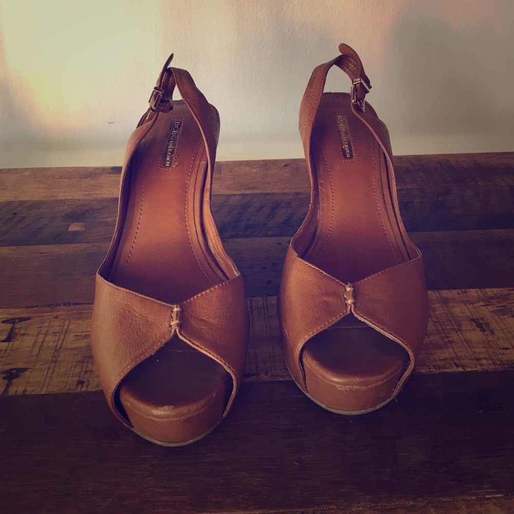 Bcbg wedge shoes