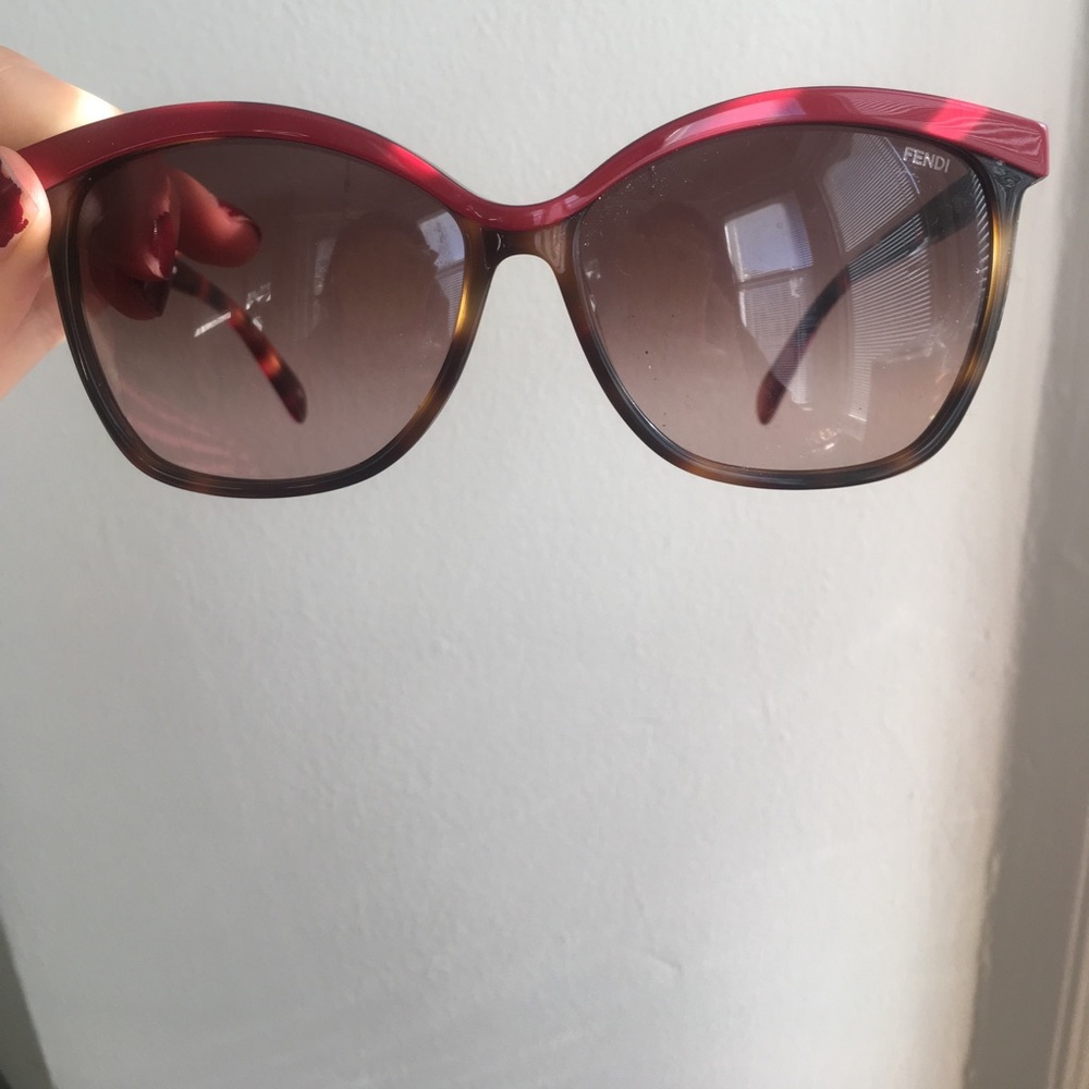 FENDI cat eyed tortoise shell sunglasses