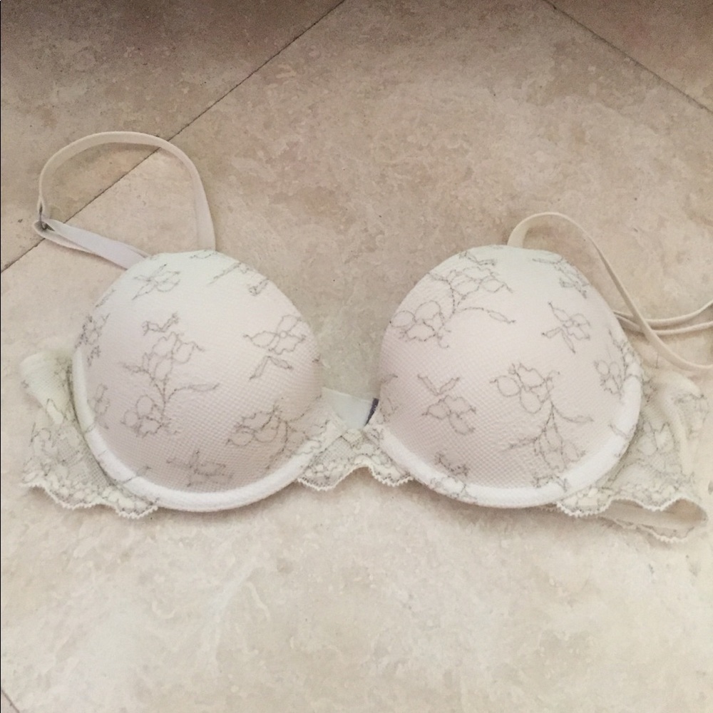 VS bra 34B