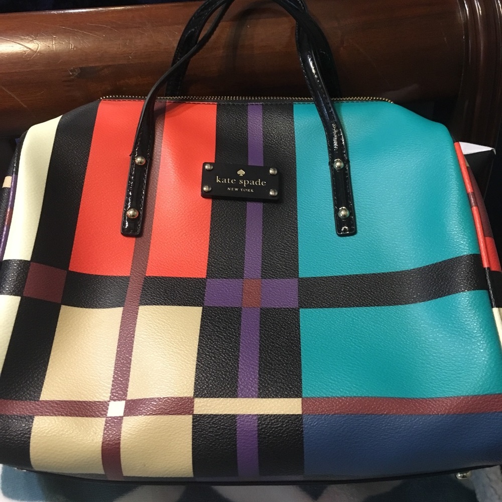 Stunning NWOT Kate spade plaid purse!!