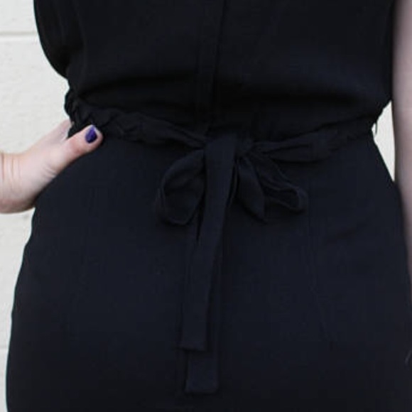 🚨SOLD🚨Vintage 1950s 1960s Black cocktail wiggle - Picture 3 of 4