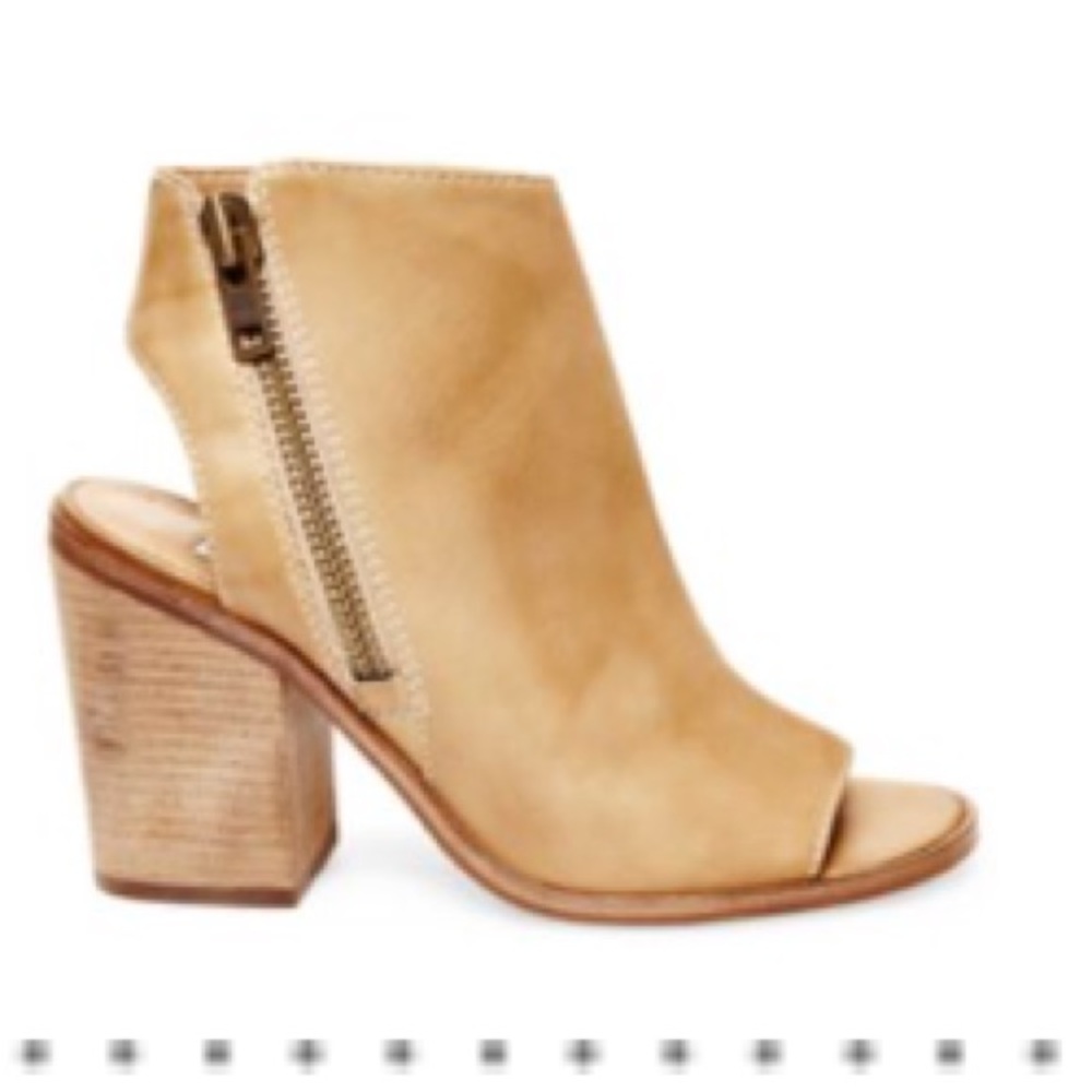 Steve Madden booties, color: Terra, style: Lea