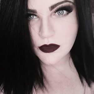 Meet your Posher, Seana