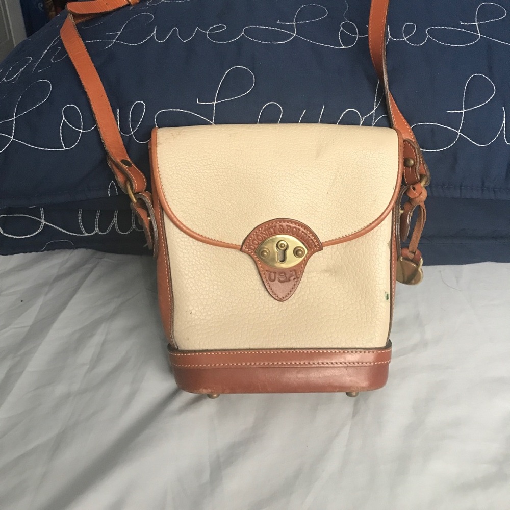 Dooney and Bourke cross bag