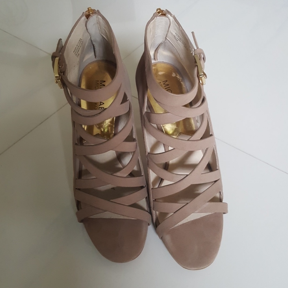 MICHAEL KORS SANDALS