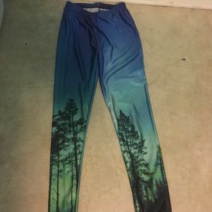 Blue/ green leggings with tree on them
