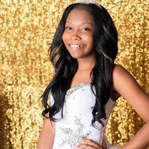 Meet your Posher, Natacha