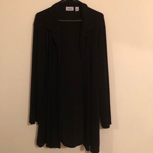 Chico’s Travelers black blazer, like new condition Chico’s Travelers black blazer, like new condition