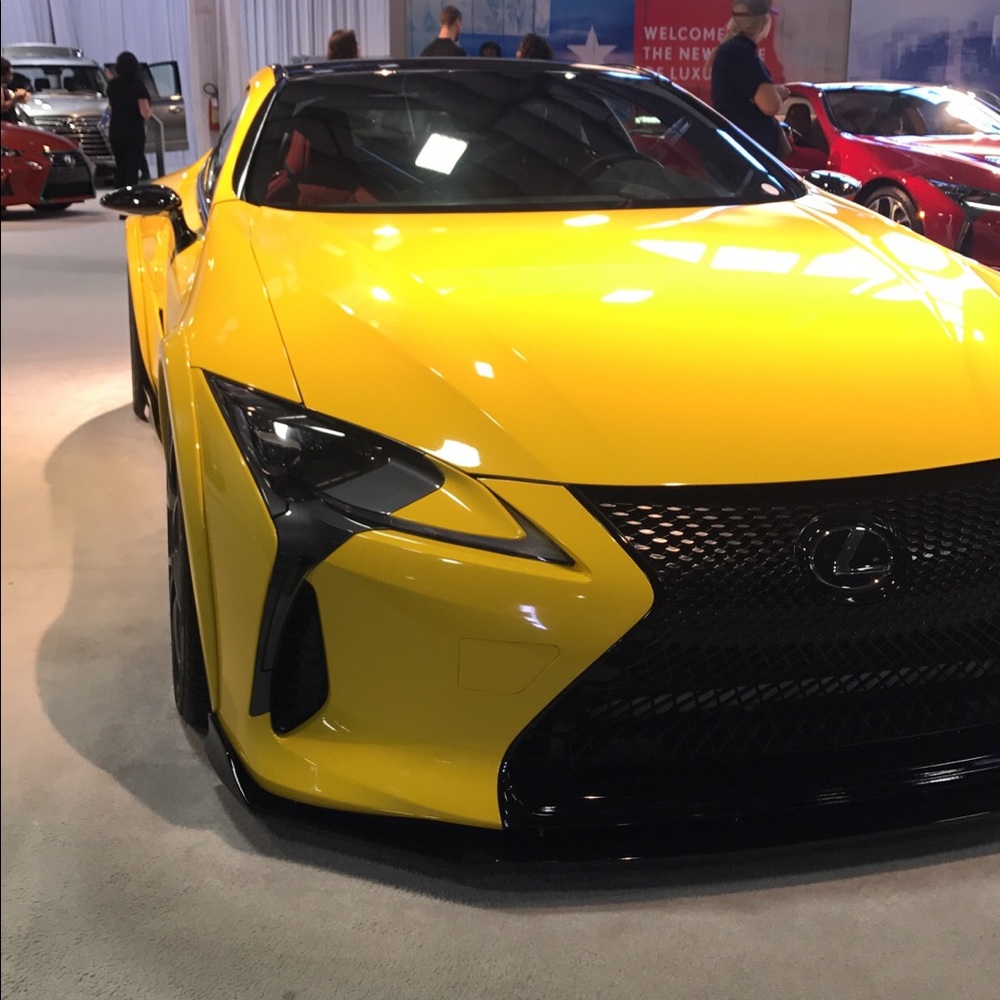 Meet your Posher, Sharon