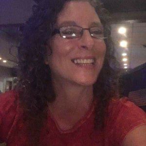 Meet your Posher, Stacee