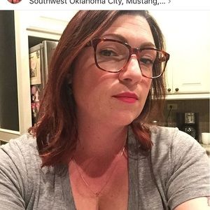 Meet your Posher, Nikki