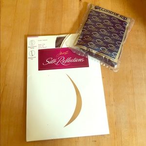 Hanes & Silkies Pantyhose Hanes & Silkies Pantyhose