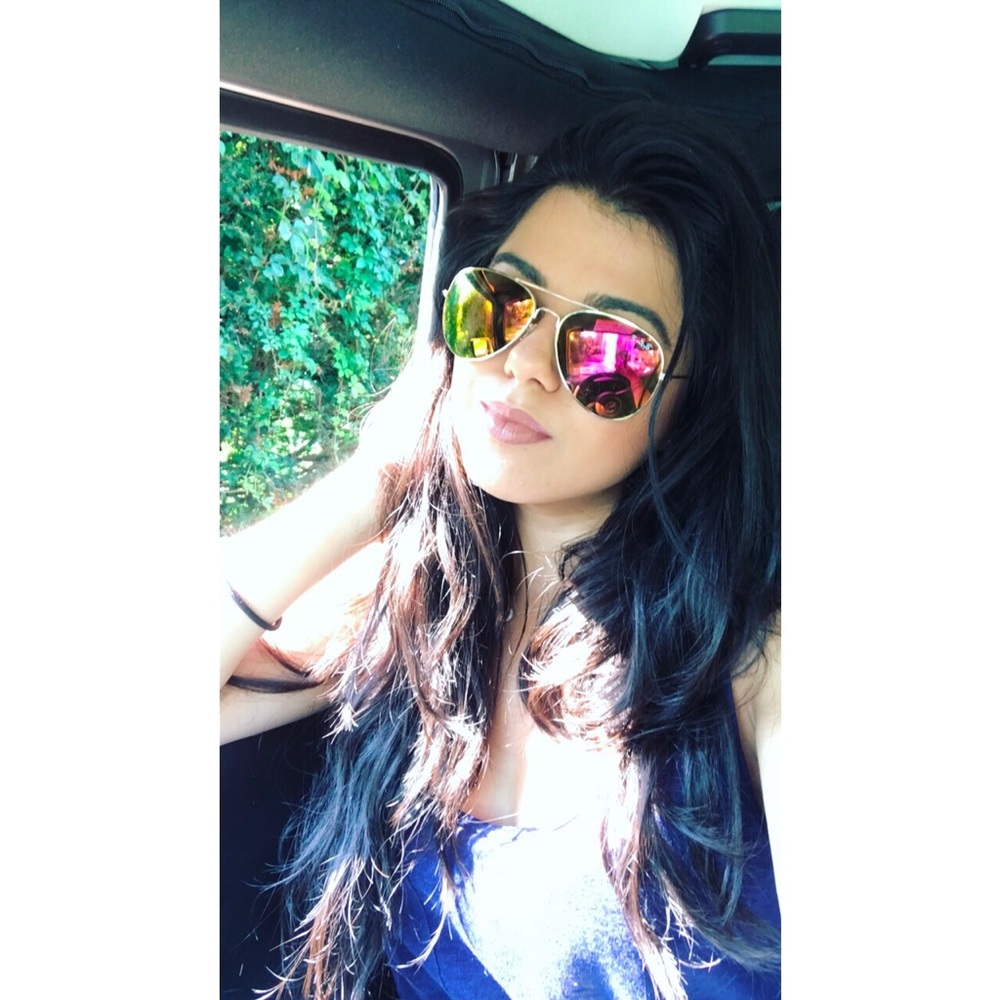 Meet your Posher, Kristen