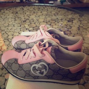Little girls Gucci sneakers