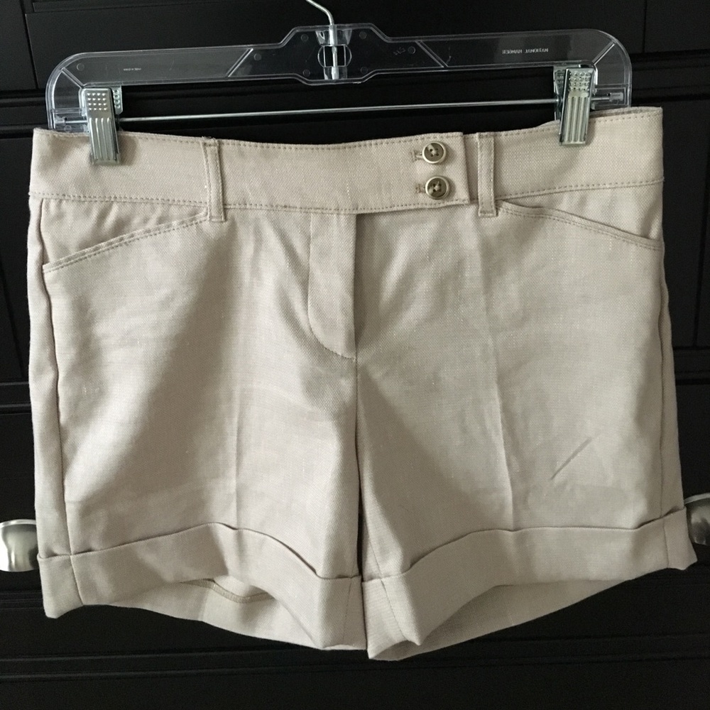 WHBM / Textured Trouser Short - Picture 5 of 8