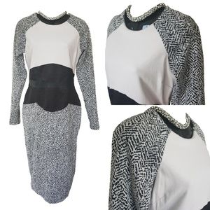 BEBE Long Sleeve black & white dress