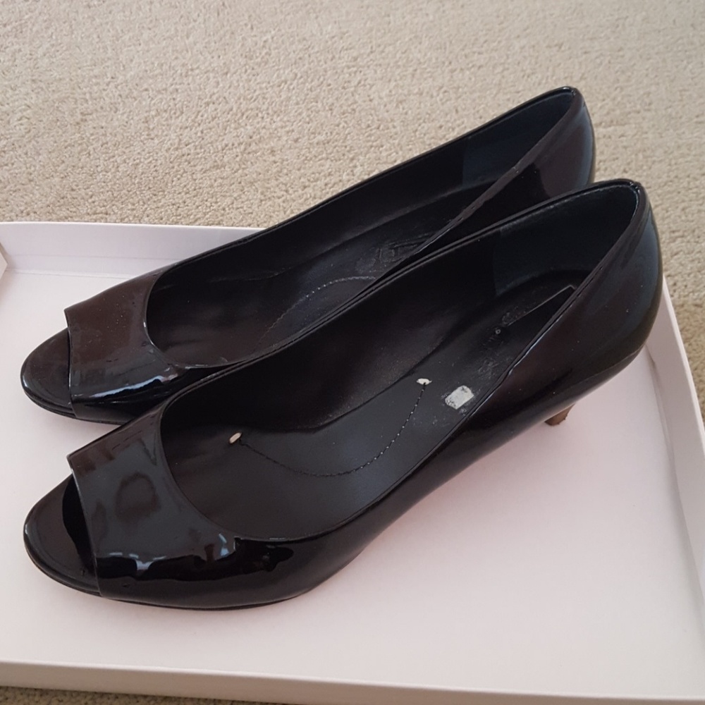BCBG Black Patent Kitten Heels