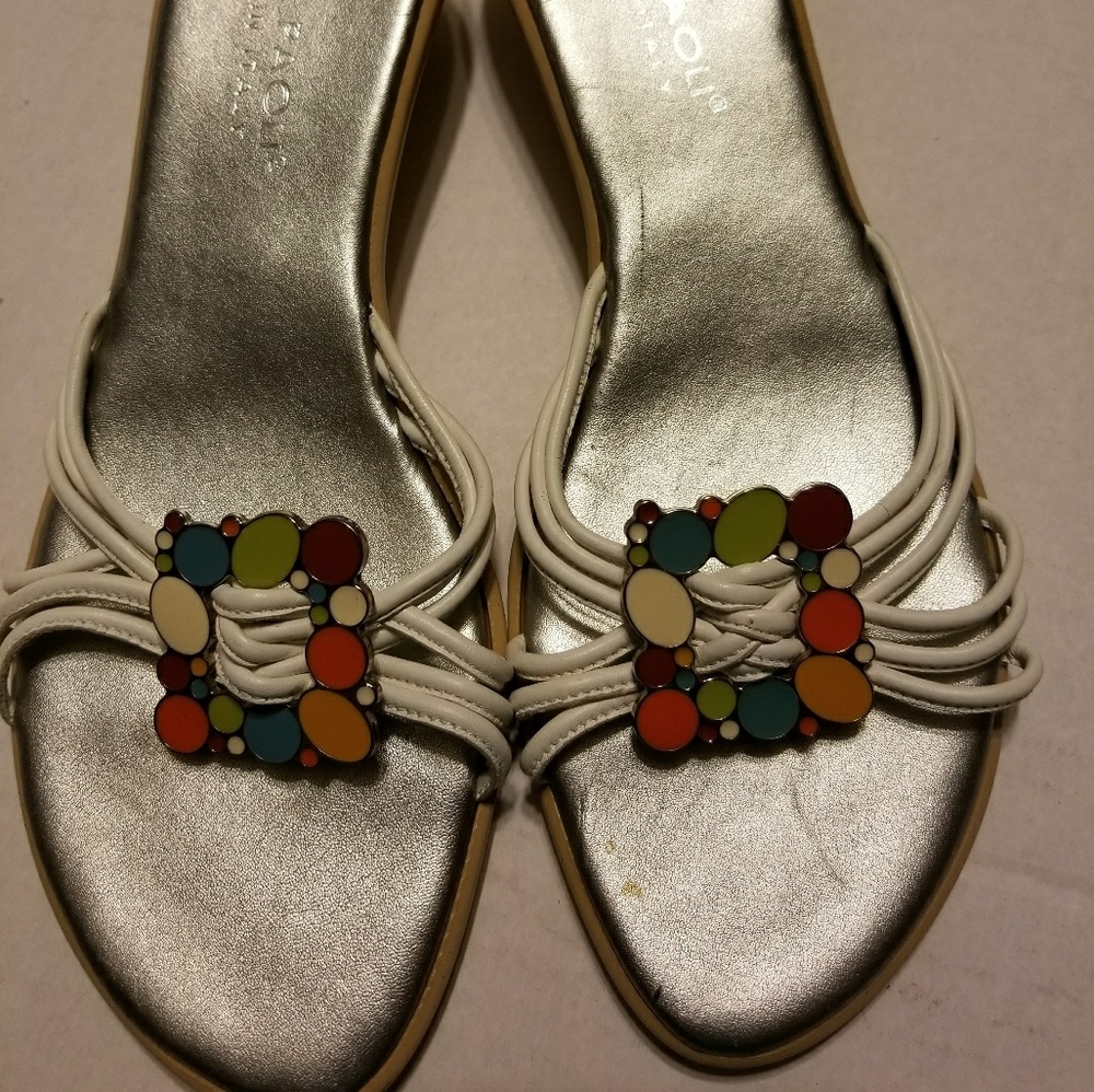 Sandals - Picture 1 of 6