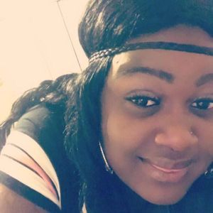 Meet your Posher, Farrah