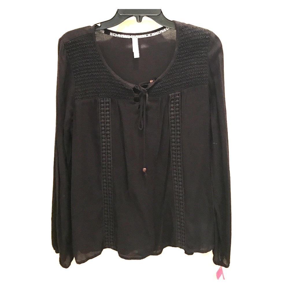 NWT Xhilaration Black Blouse