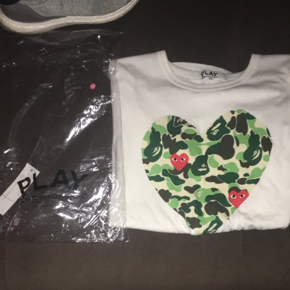 Comme des garçons / bape t shirt.