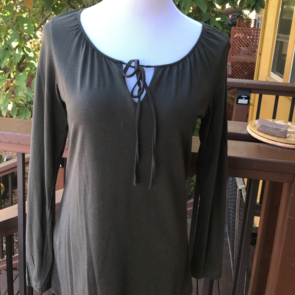 Tommy Bahama Medium
