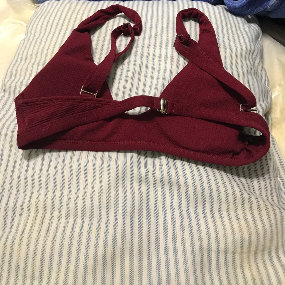 Bikini tops - Picture 2 of 3