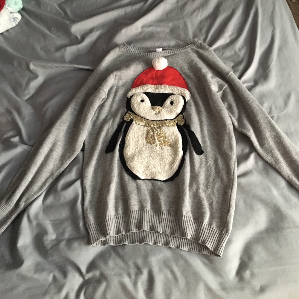 Gray super adorable penguin sweater