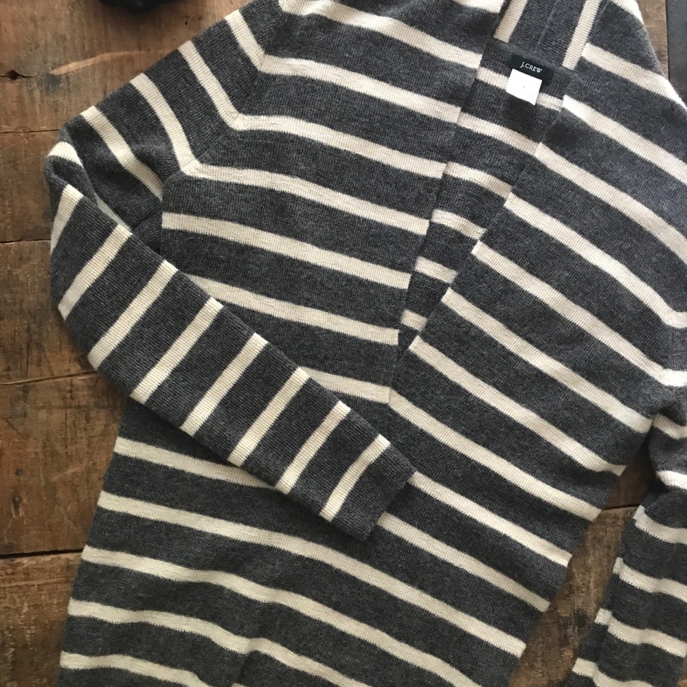 🎈J.Crew Striped Pullover Sweater - Picture 4 of 6