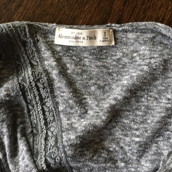 Abercrombie and Fitch grey tank - Picture 4 of 4