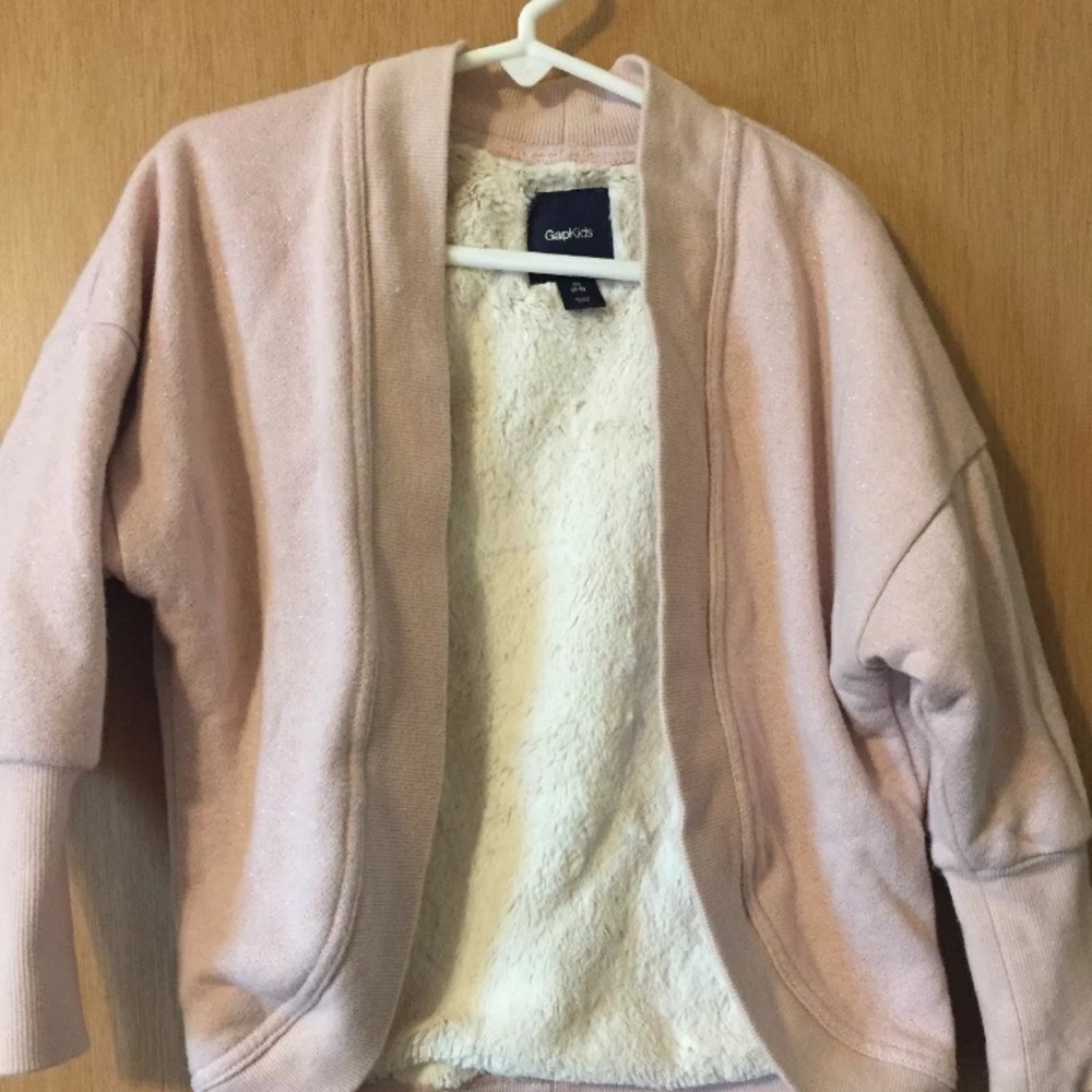 SOLD!!  Gap Kids Sweater Shrug Size XS (4-5).
