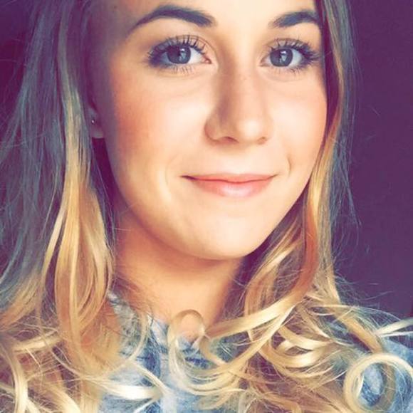 Meet your Posher, Kristen - Picture 1 of 1