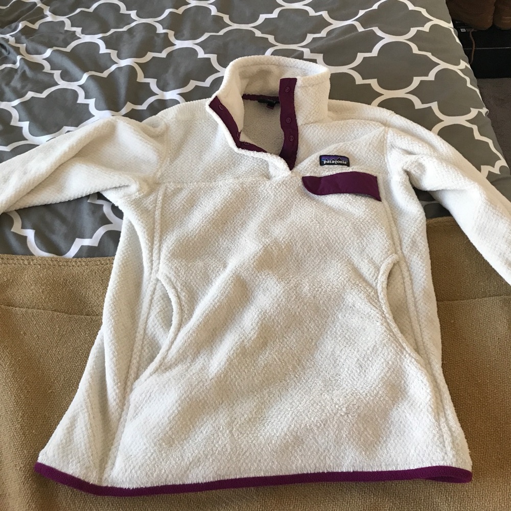 Patagonia size M fleece sweater