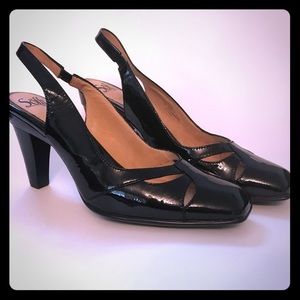 Sofft Slingback heels in LIKE NEW condition