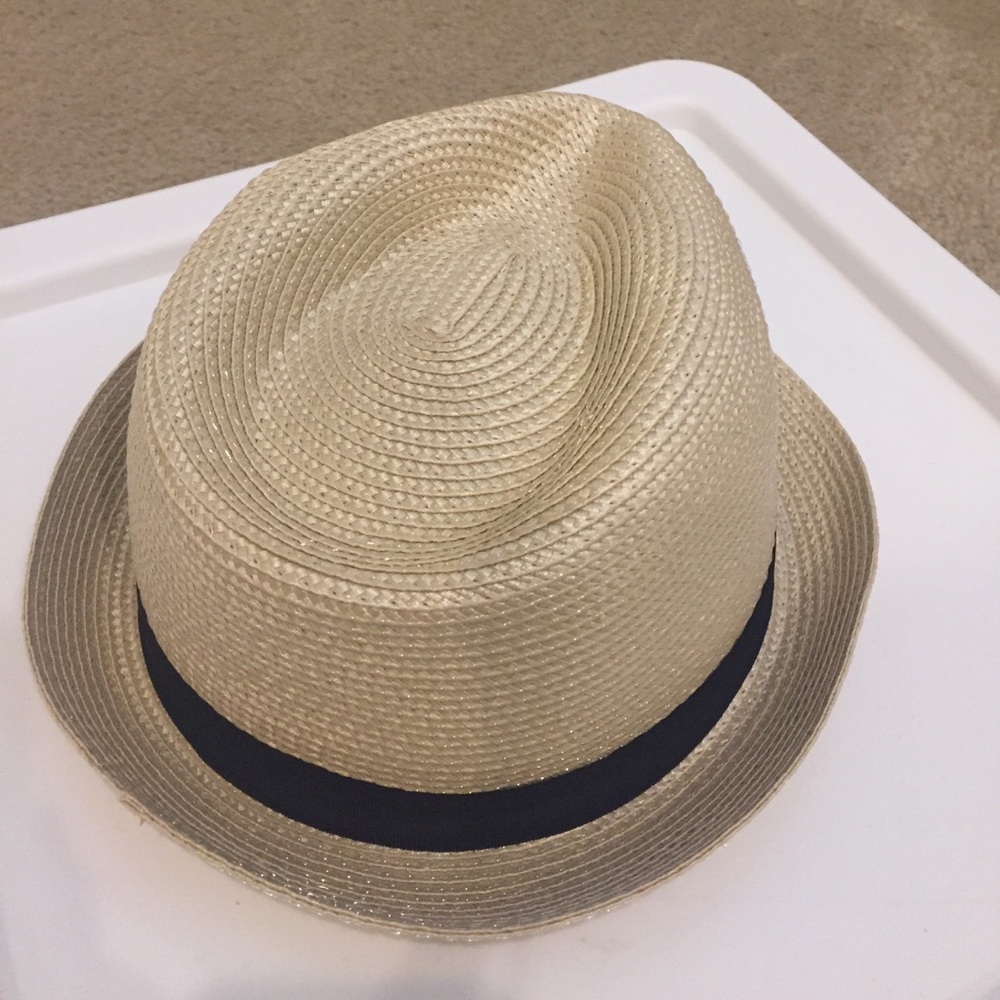 Fedora hat new
