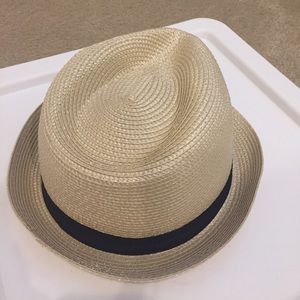 Fedora hat new