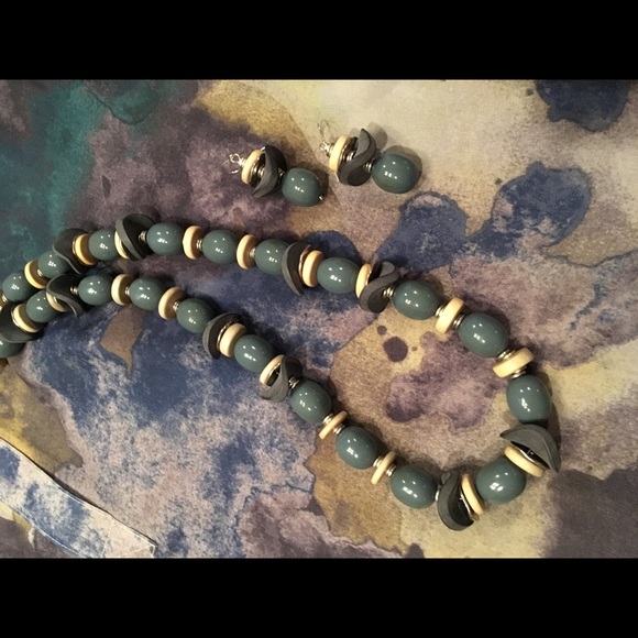 Watercolor print tunic S/P with gray neck & ears - Picture 7 of 8