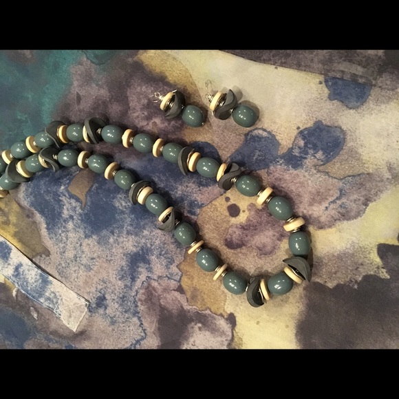 Watercolor print tunic S/P with gray neck & ears - Picture 8 of 8