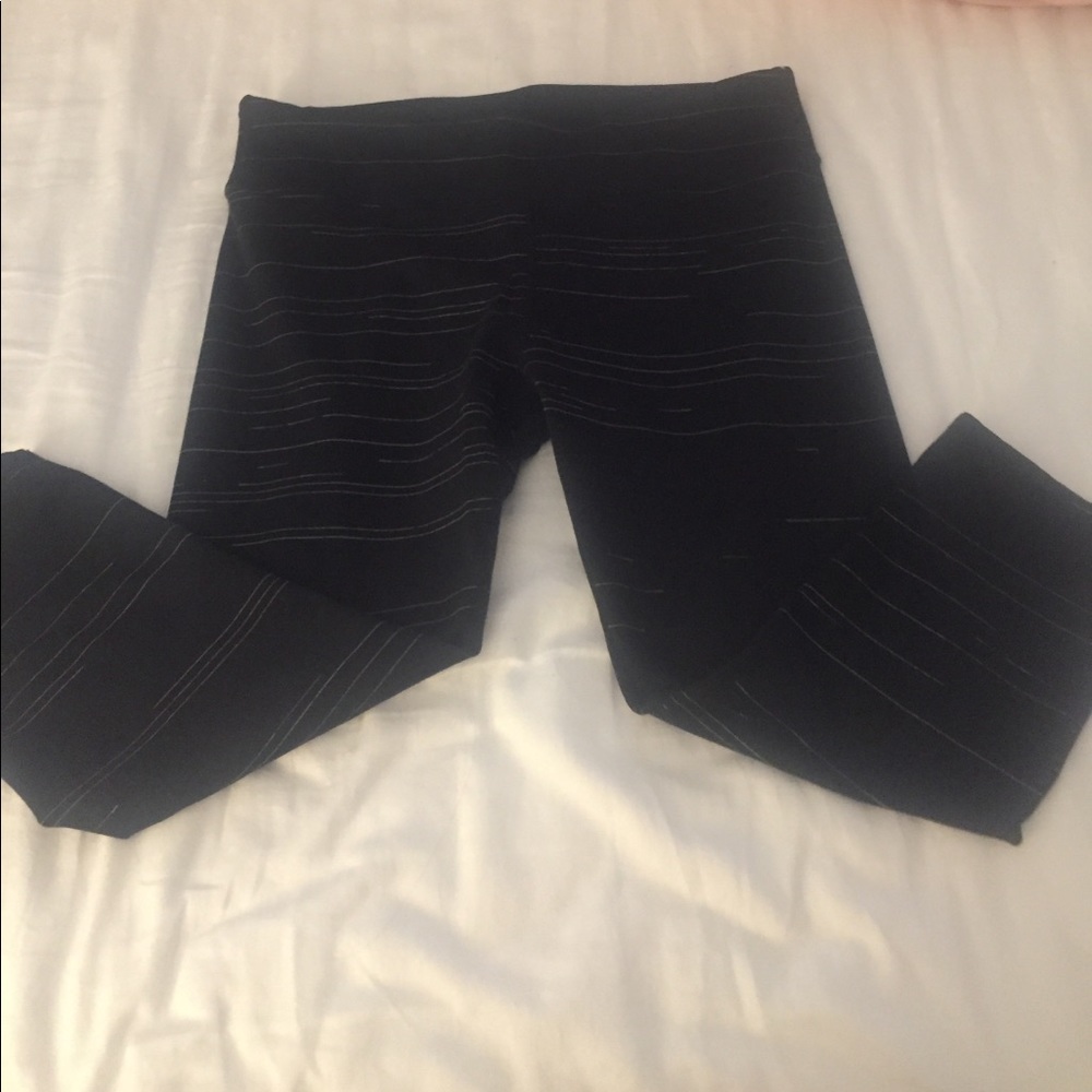 Fabletics Black Capri Leggings