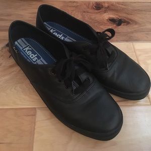 Black Keds
