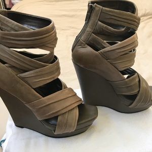 Jessica Simpson wedge heels