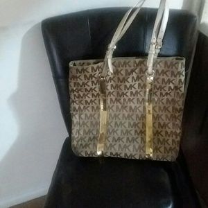 Michael Kors Tote
