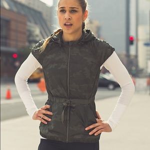 Lululemon Rare Camo Spring Fling Running Vest
