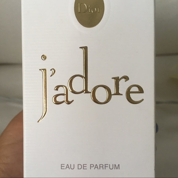 j'adore eau de parfum - Dior Perfume - Picture 2 of 3