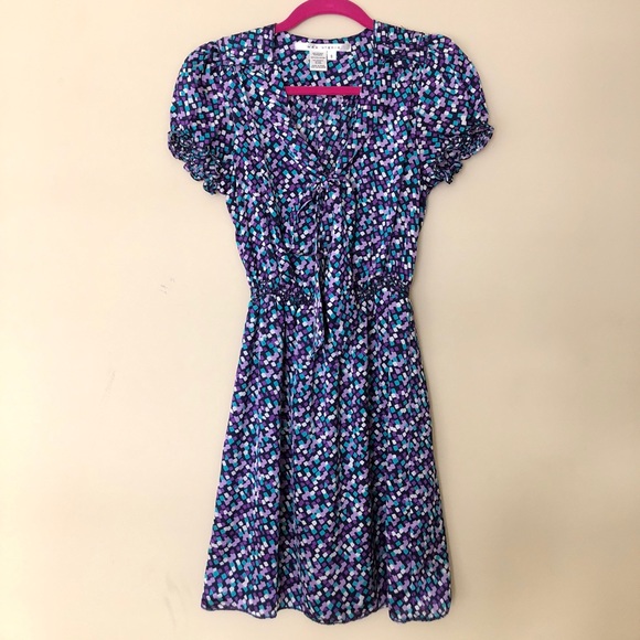 Max Studio Retro-Inspired Short Sleeve Dress - Picture 2 of 7